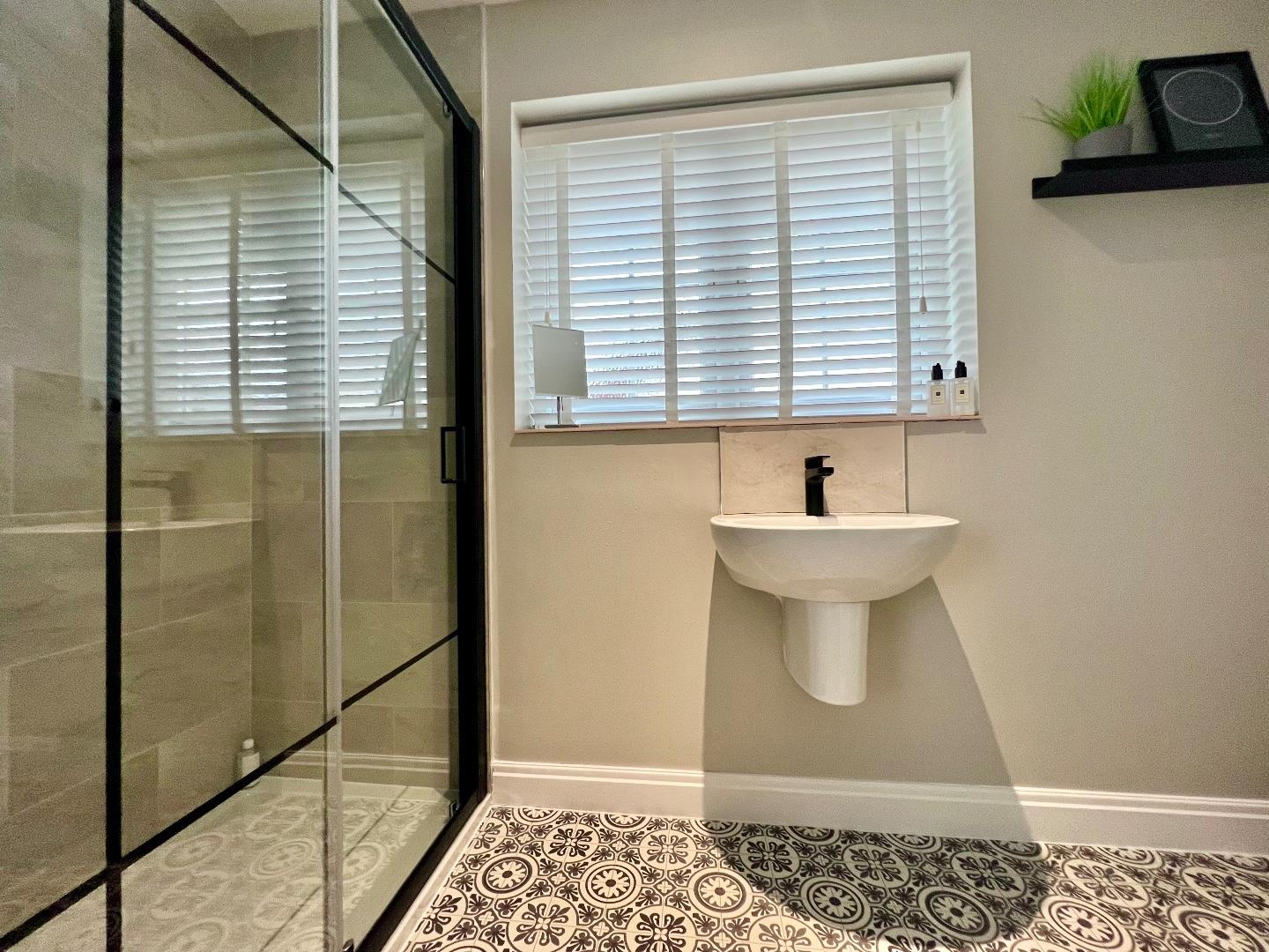 Watts & Bryn Celyn, Llanharry, Pontyclun, Rhondda Cynon Taff